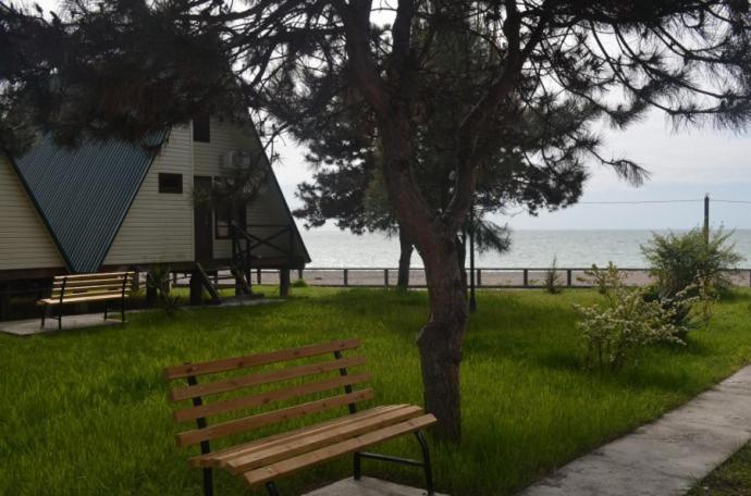 Kyalasur Hotel Sukhumi Eksteriør bilde