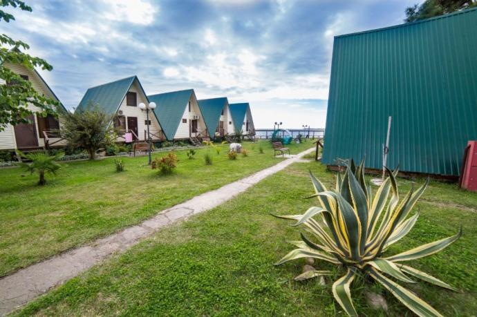 Kyalasur Hotel Sukhumi Eksteriør bilde