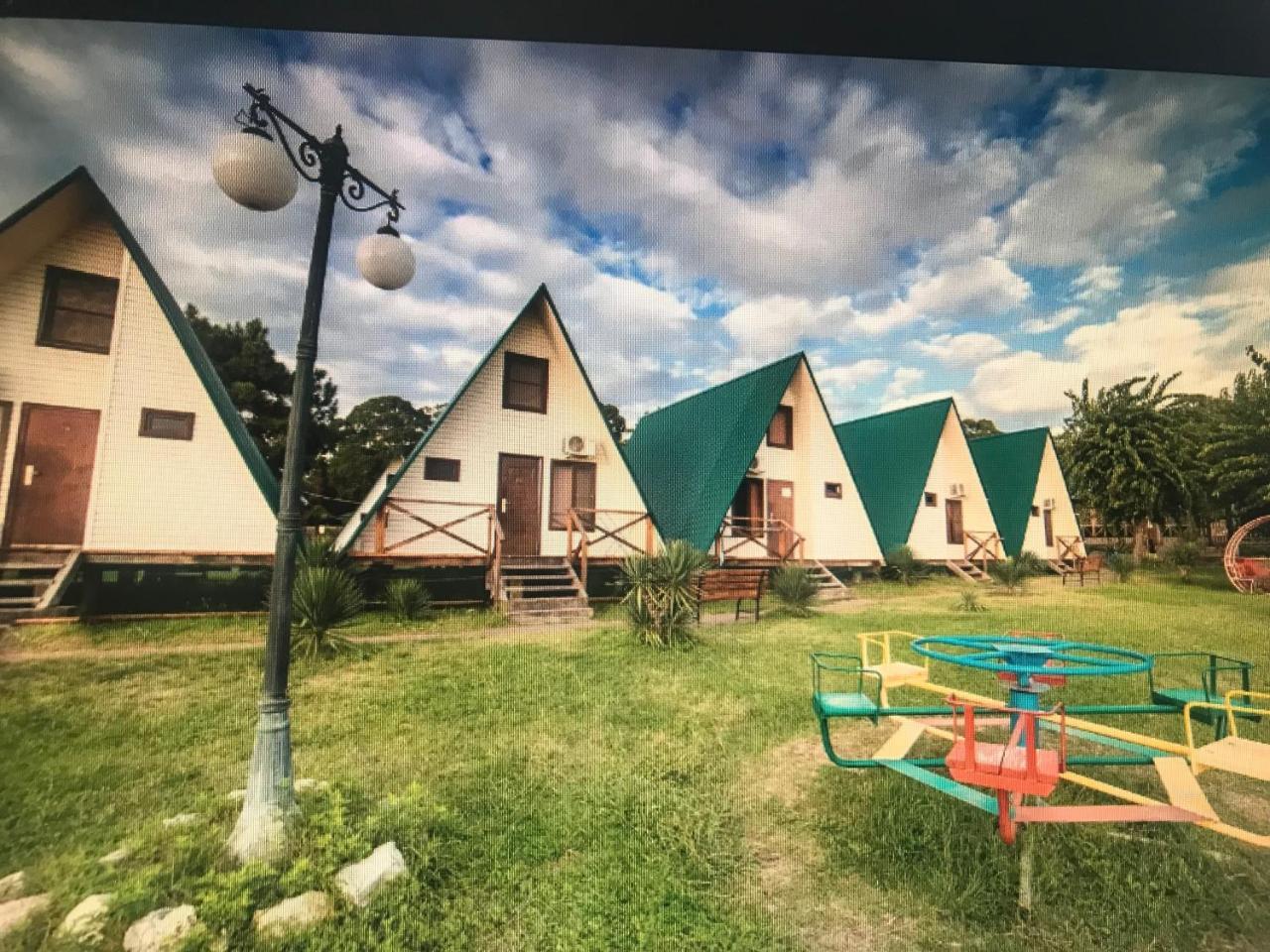 Kyalasur Hotel Sukhumi Eksteriør bilde